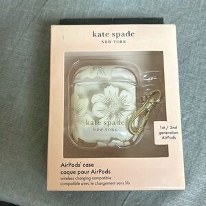 Kate Spade ♠️ AirPods case 1st/2nd generation airports